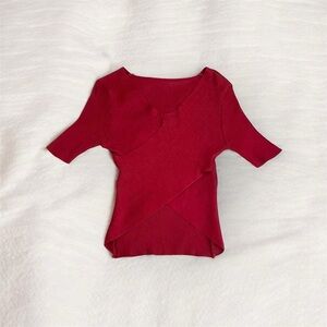WOMEN'S VINTAGE RIBBED CRISS-CROSS TOP.